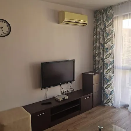 Apartament Kalia * Slăntjev Brjag